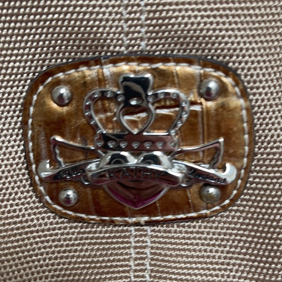 NEW Kathy Van Zeeland Purse. Color is gold/bronze - Picture 3 of 11